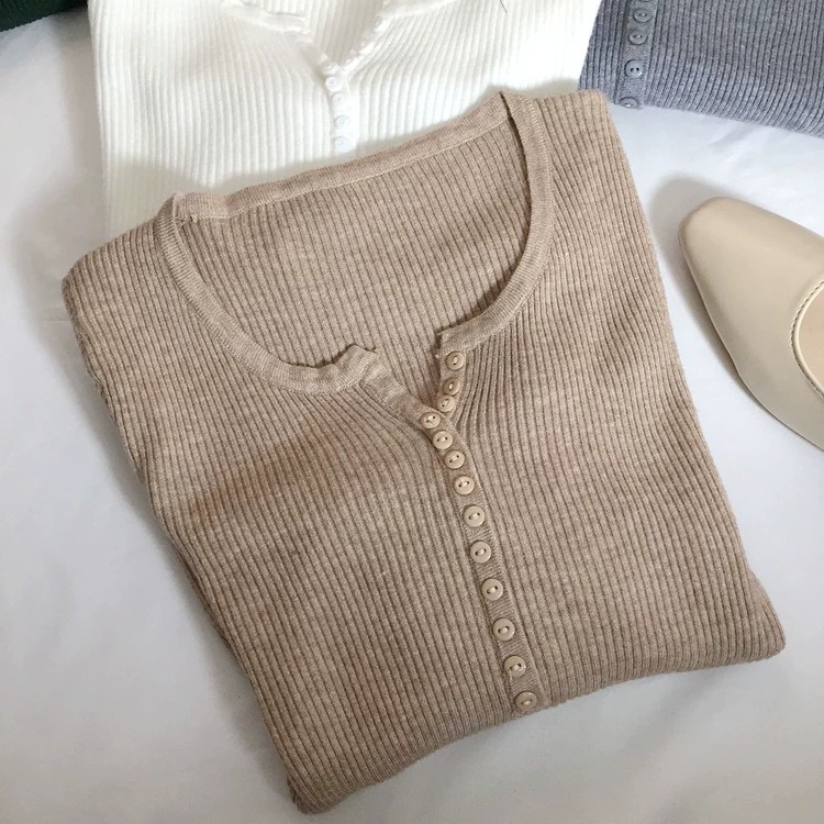 Women's Retro Slim Fit V-Neck Knit Pullover Sweater Long Sleeve Base Layer Top - Image 4